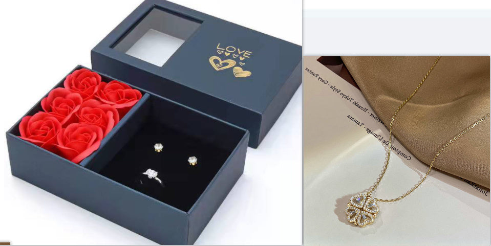Interchangable Pendant Necklace