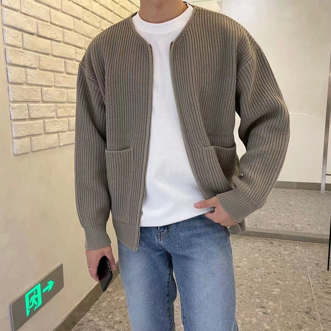 zip-up Cardigan