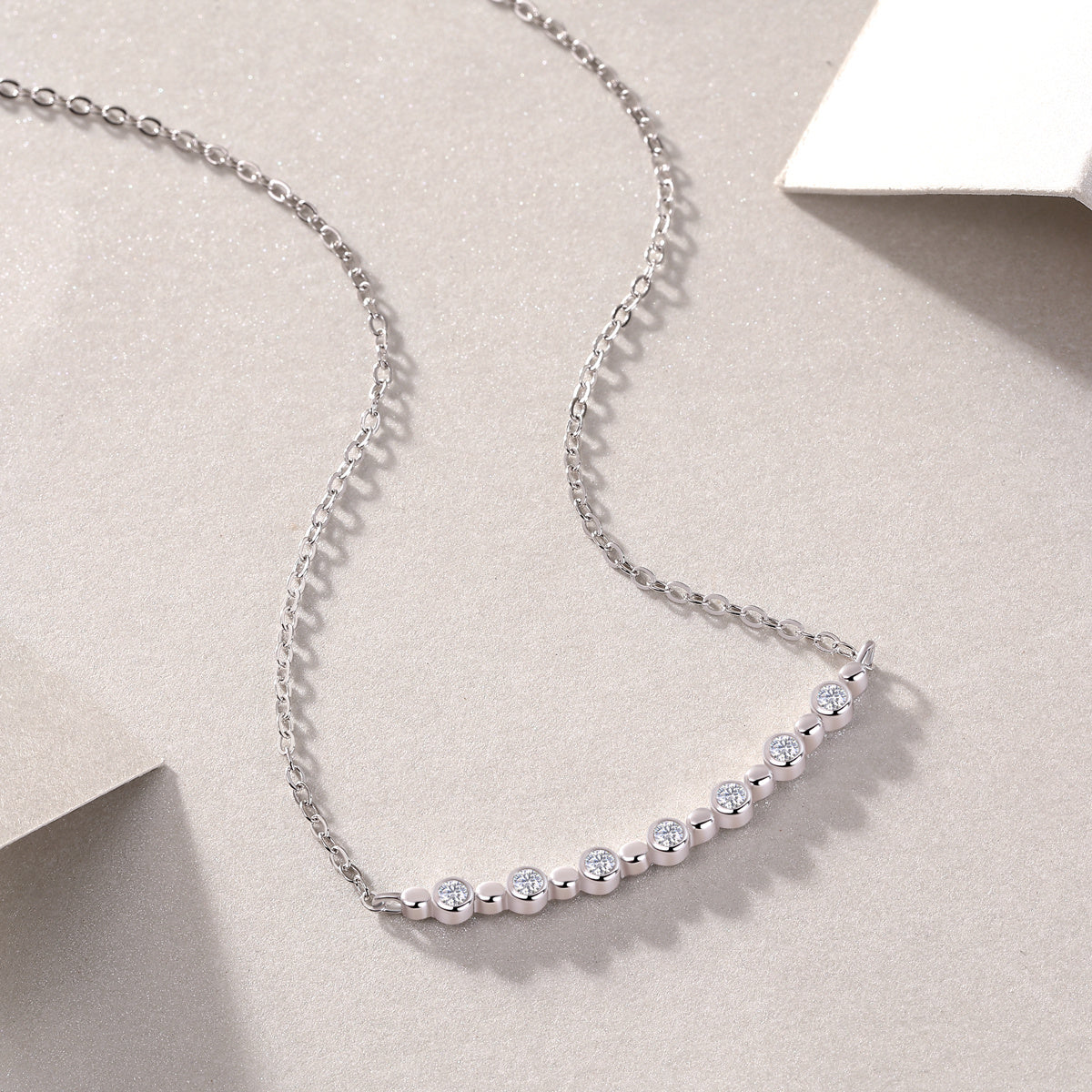 White Moon And Stars - A Fashionable And Luxurious Diamond Jewelry Pendant Set With Moissanite S925 Sterling Silver And Platinum Plating